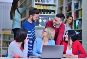 Studierende im Studiengang EEi